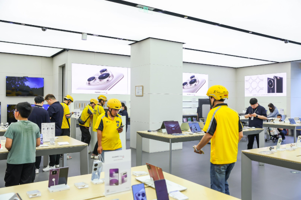 兴业策略 即时零售闯入618大促，手机、白酒在美团闪购“卖爆”