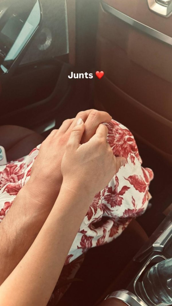 华夏理财 特尔施特根社媒公开新恋情：晒女友配加泰语，疑似本地姑娘